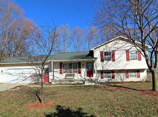 9200 Beecher Rd, Flushing, MI 48433