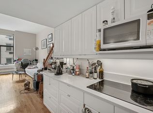 310 E 23rd St APT 8B, New York, NY