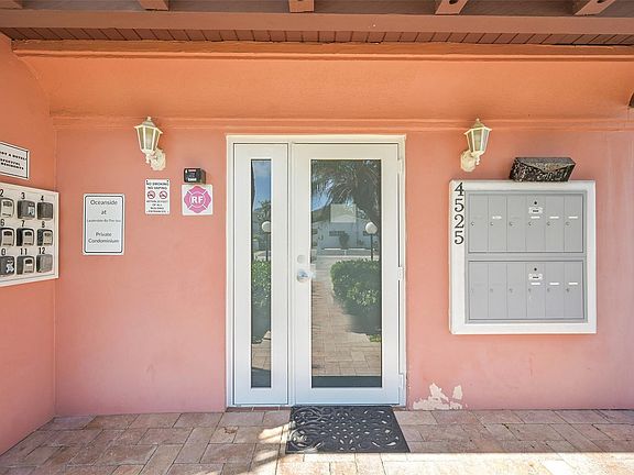 3rd image of 4525 Poinciana Street #10