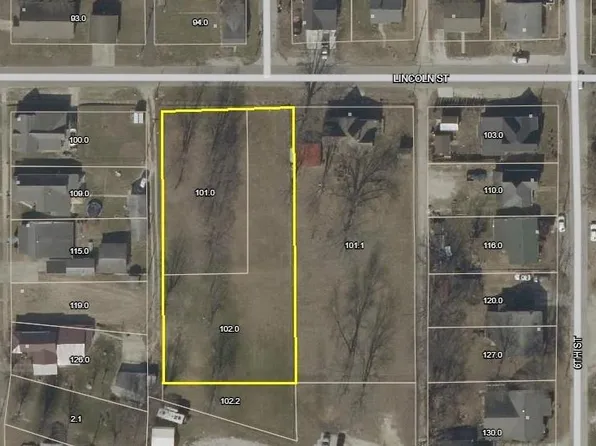 605 Lincoln St, Washington, IN 47501