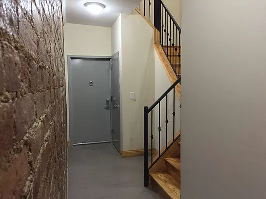 Rented by Nooklyn NYC LLC | media 8