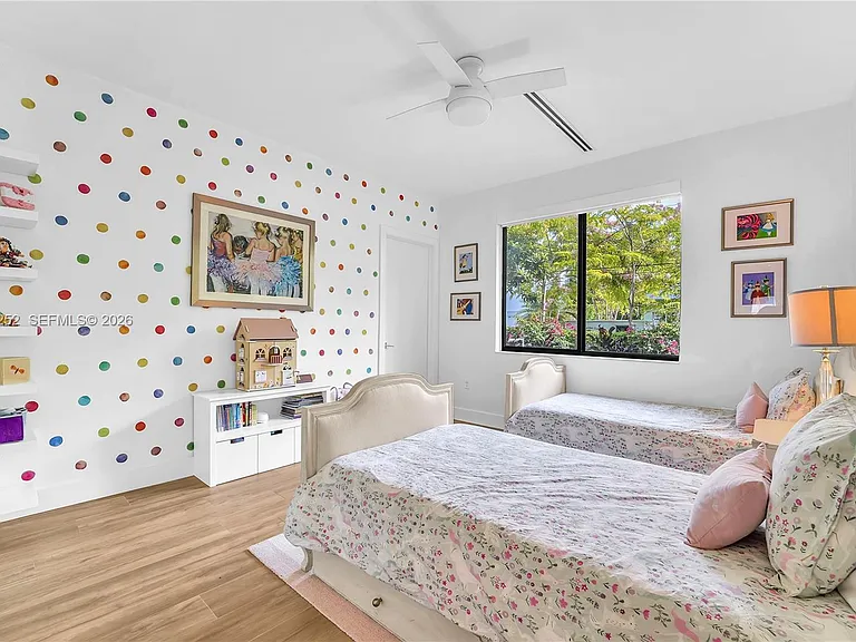 6466 SW 84th St — Photo 40