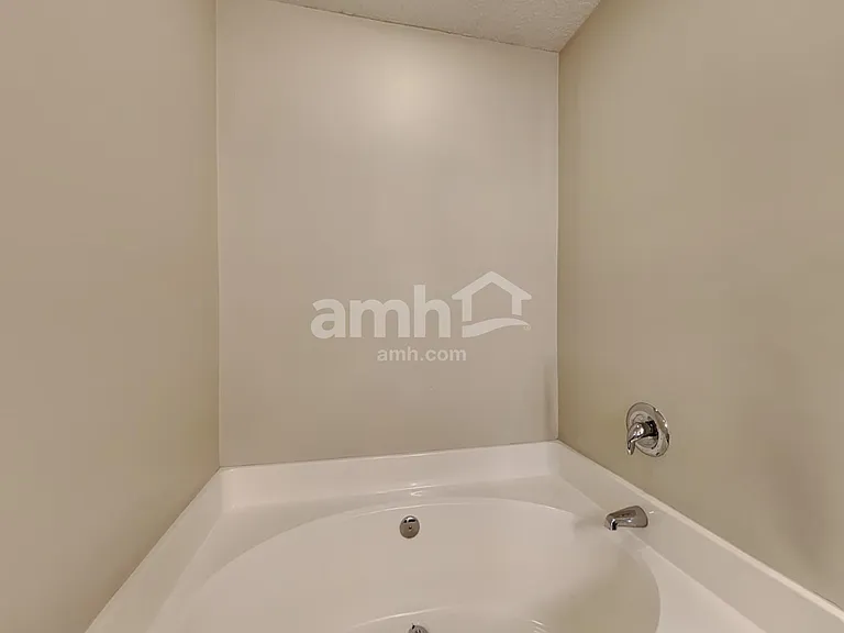 8545 Chloe Ln — Photo 13