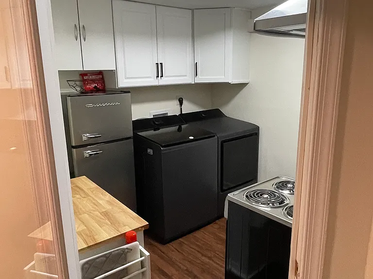 507 Stafford Glen Ct — Photo 10