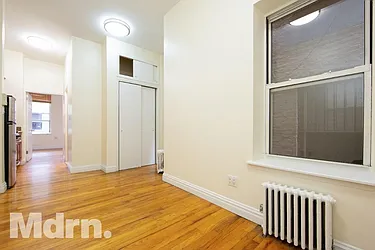 Rented by Mdrn Residential