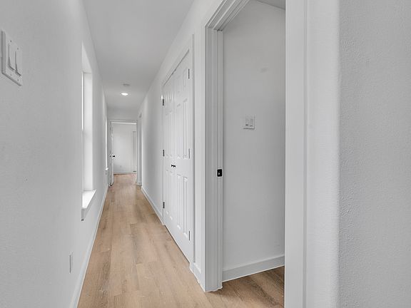 4th image of 8304 De Priest St Unit A
