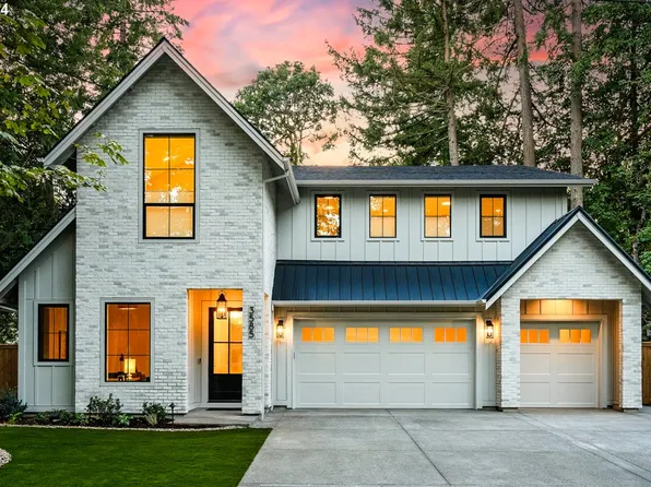 3585 Sunwood Ct, Lake Oswego, OR 97035