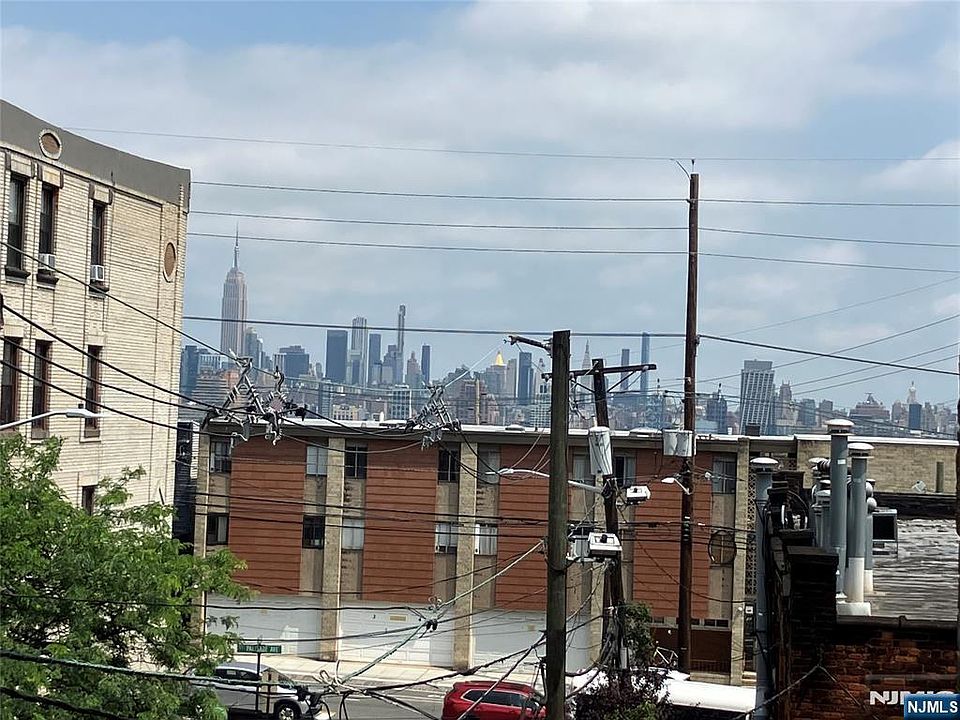 992c6cbe8defd49b043da0d171a178