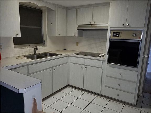 3rd image of 1251 Jennings Dr