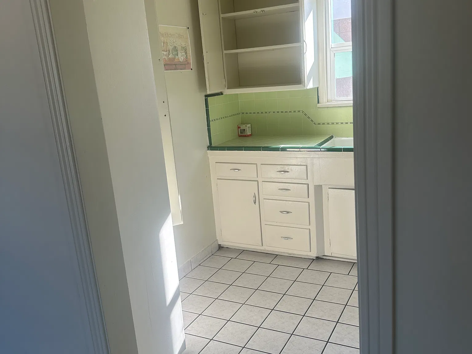 1 bed, 550 sqft, $2,000 — Photo 3