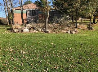 195 Ledge Rd, Hinckley, OH 44233