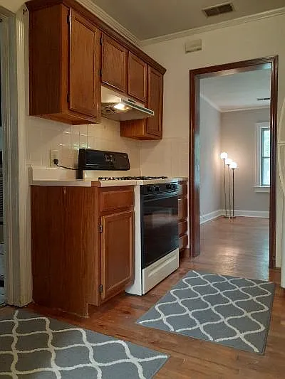 6000 Fontana St — Photo 5