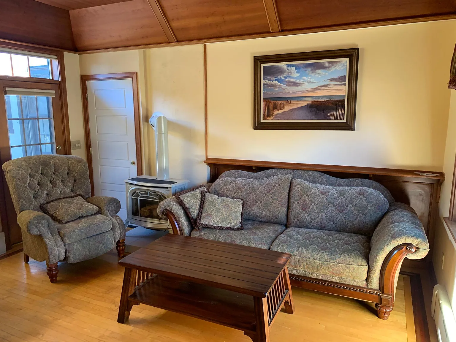 1 bed, 700 sqft, $1,395 — Photo 3