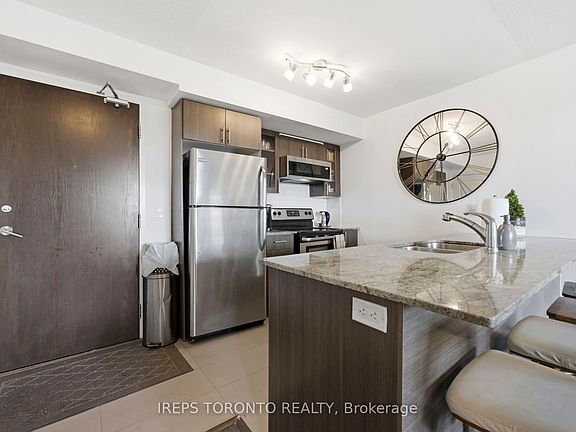 4th image of 75 Norman Bethune Ave #209
