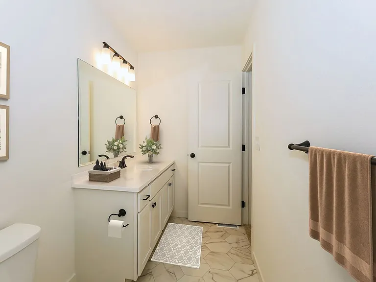 8051 Moonlight Creek Ln — Photo 7