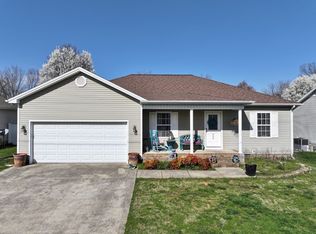 993 Wing Tip Cir, Hopkinsville, KY 42240