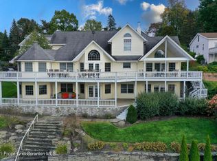 218 Point Rd, Factoryville, PA 18419