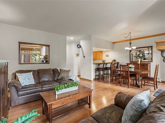 3rd image of 929 Northwood Blvd #134