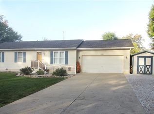 3388 Monte Vista Dr, Akron, OH 44319