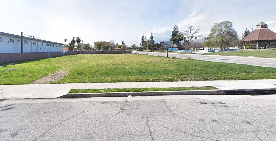 1st image of 474 Sepulveda Ave