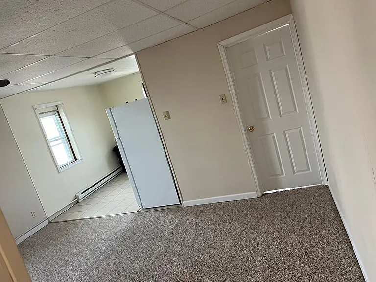 173 W Tilghman St #3 — Photo 5