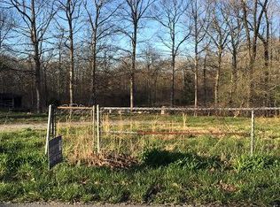 549 Snake Pond Rd, Sewanee, TN 37375