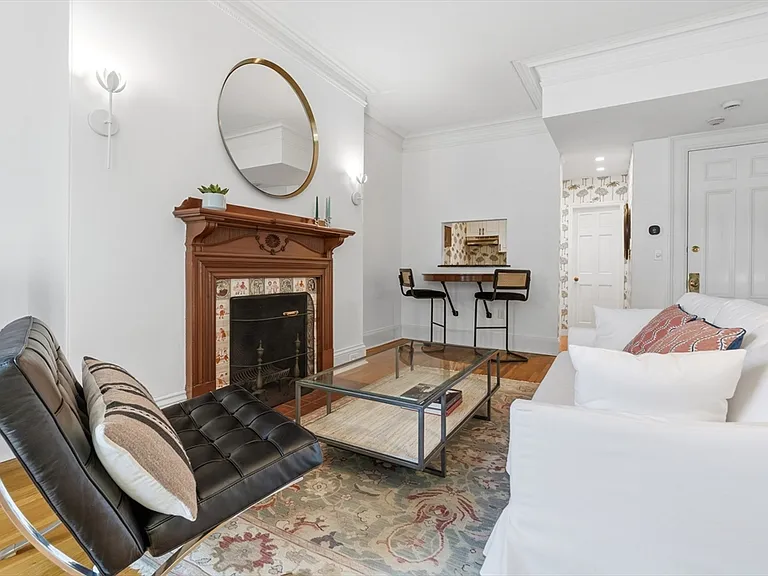 302 Commonwealth Ave #3 — Photo 11
