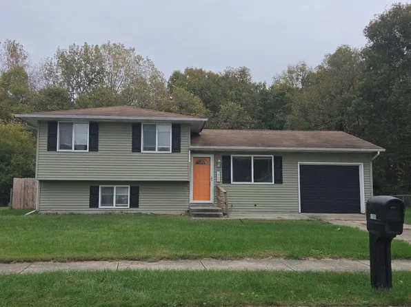 1568 Blanchard Dr, Mishawaka, IN 46544