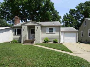 2408 S Covell Ave, Sioux Falls, SD 57105