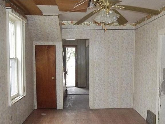 4th image of 808 S Warner St