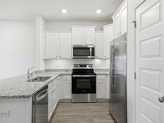 4th image of 1651 Caleigh Ct #1
