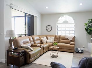 10631 NW 14th St APT 212, Plantation, FL 33322