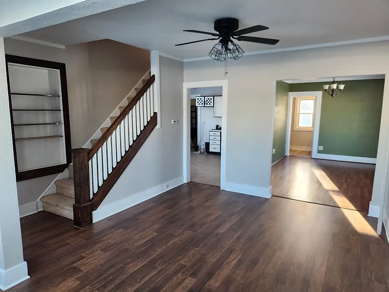 759 E Sumner St — Photo 10