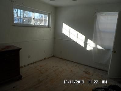 5th image of 7068 Marcarol Ln