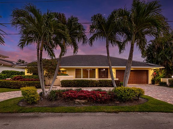 4th image of 4210 NE 23rd Avenue