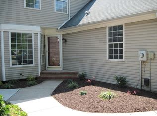 219 Goldenrod Ct, Whitehouse Station, NJ 08889