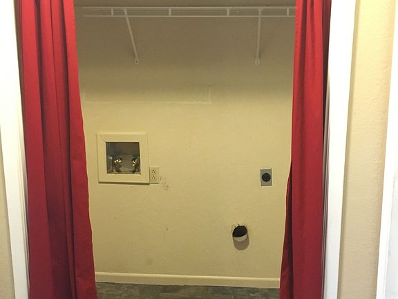 2nd image of 3766 Auburn Dr