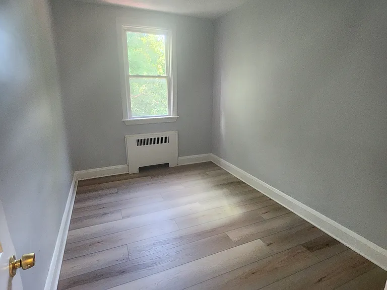 524 Beaumont Ave — Photo 15