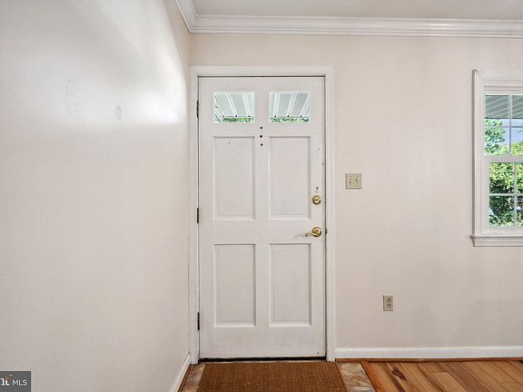 3rd image of 8108 Ashboro Dr