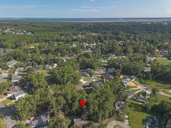 5th image of 8412 Amoka Ct