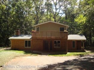1424 Hubbard Rd, Columbus, GA 31904