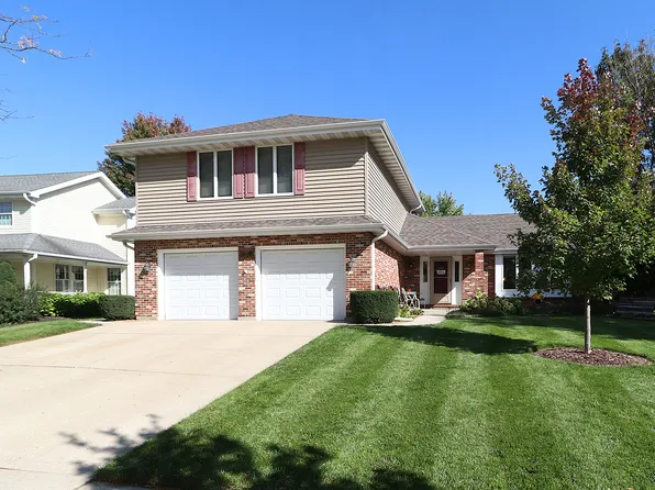 1114 Moorland Ave, Shorewood, IL 60404