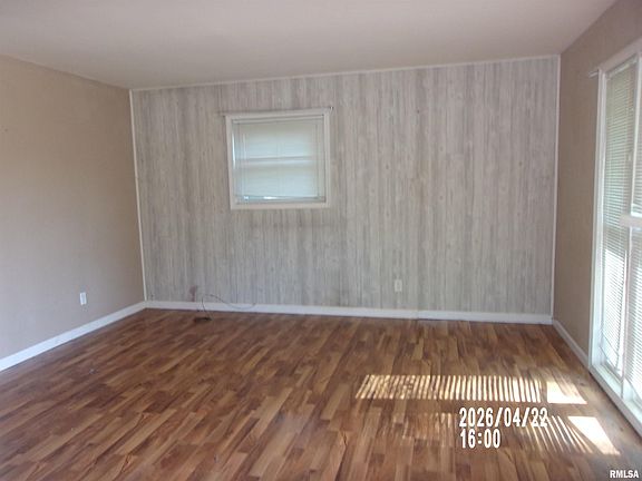 2nd image of 625 E Sunset Ct