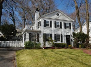 125 Murray Ave, Larchmont, NY 10538