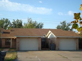 4814 NW Motif Manor Blvd APT B, Lawton, OK 73505