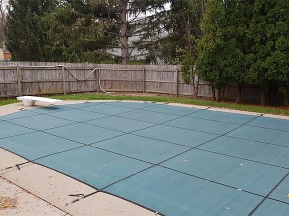 3rd image of 5367 Vineyard Dr