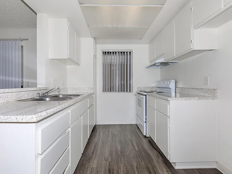 Monte Verde Apartment Homes — Photo 22