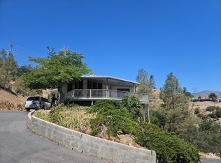 21 Oakwood Dr, Wofford Heights, CA 93285