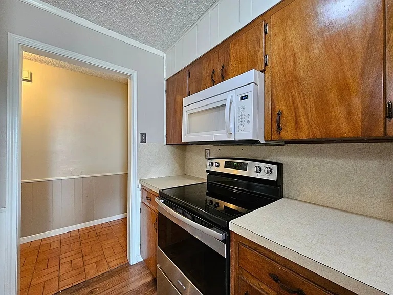 4508 Tanglewood Cir — Photo 9