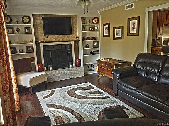 3rd image of 3109 Little John Dr
